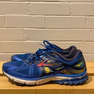Brooks Ravenna Running Shoes